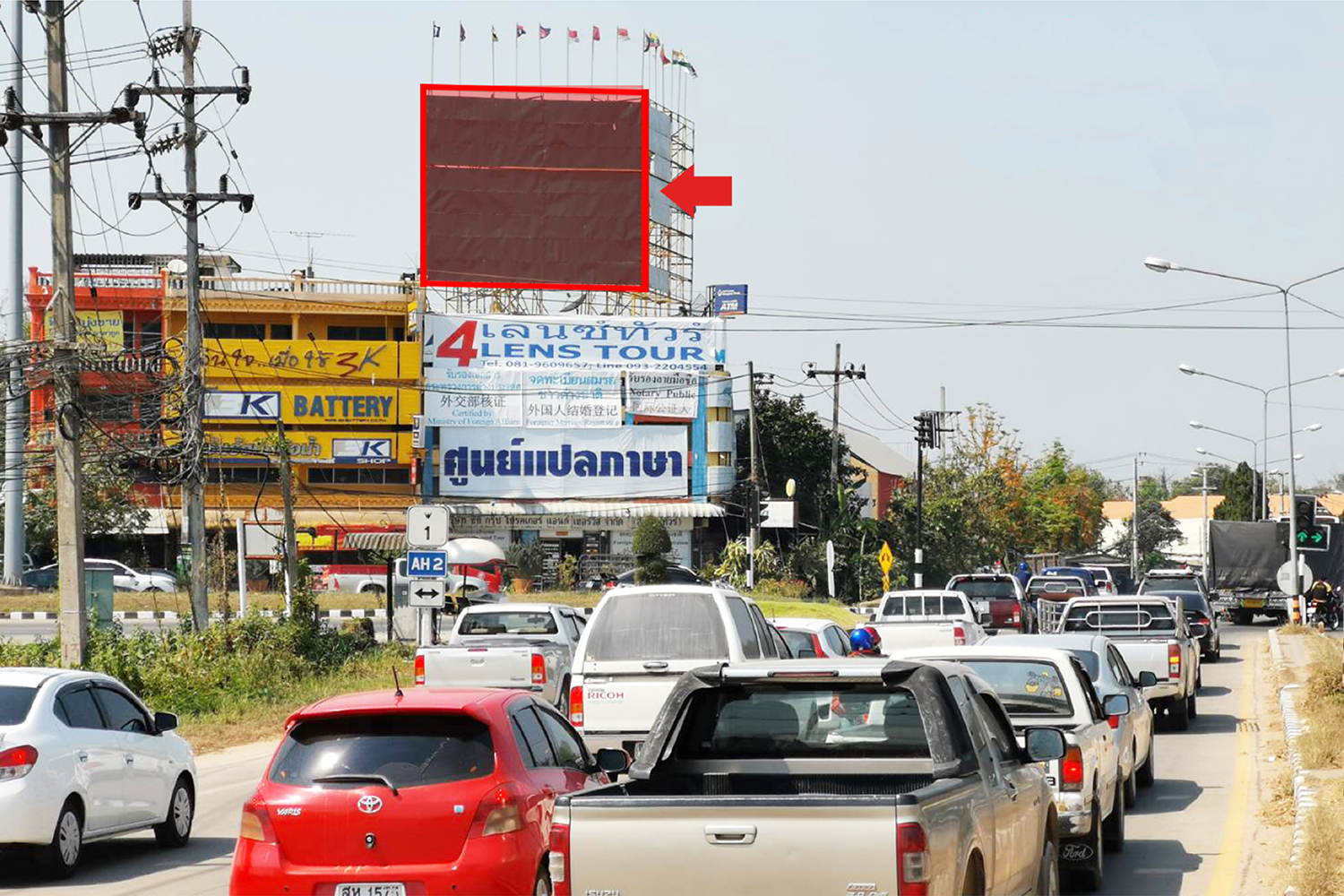 สี่แยกแม่กรณ์ ถนนพหลโยธิน
